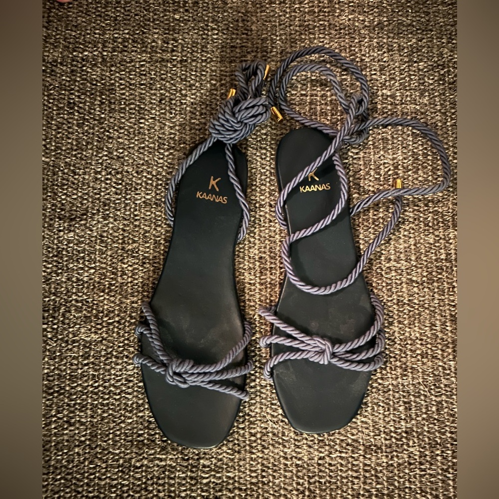 Kaanas Navy Sayulita Sandals